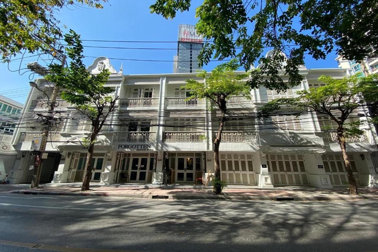 Forgotten Hostel Silom Banguecoque Exterior foto